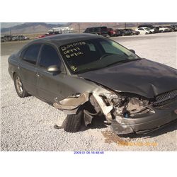 2001 - FORD TAURUS