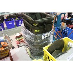 LOT OF WIRE & CLOTH BASKETS