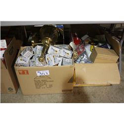 LARGE LOT OF HOUSEHOLD ELECTRICAL