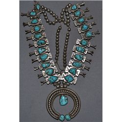 NAVAJO SQUASH BLOSSOM NECKLACE