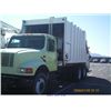 Image 2 : 1995 - INTERNATIONAL 4300