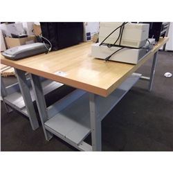 LARGE WORK BENCH