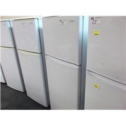 APARTMENT REFRIGERATOR