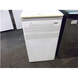 DANBY BAR REFRIGERATOR