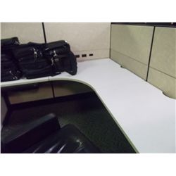 TEKNION 4 PERSON CORNER WORKSTATION