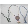 Image 1 : 3 Native American Beaded Necklaces