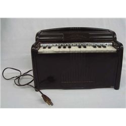 Vintage Mangus Bakelite Toy Organ Model 1510