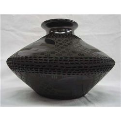 Mata Ortiz Green on Black Jar - Benjamin Soto