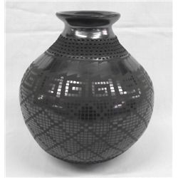 Mata Ortiz Black Eye Dazzler Jar - Benjamin Soto