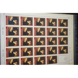 1983 CCCP/USSR Postal Stamp Sheet; Lot of 24 Stamps; EST. $10-20