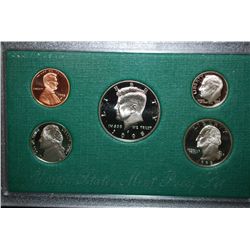 1998-S US Mint Proof Set With COA Included; EST. $10-15