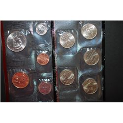 2001-D US Mint Coin Set To Include US Mint State Quarter Coin Set; UNC; EST. $5-10