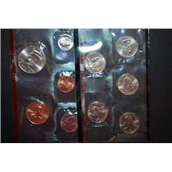 2003-D US Mint Coin Set To Include US Mint State Quarter Coin Set With COA Included; UNC; EST. $5-10