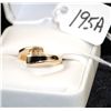 Image 2 : WOMENS 14K YELLOW GOLD DIAMOND AND ONYX RING  WITH THREE ROUND FULL CUT DIAMONDS AND  CHANNEL SET BL