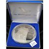 Image 1 : 1999 GIANT QUARTER-POUND .999 FINE SILVER  EAGLE - LAYERED IN .999 PLATINUM WITH  ORIGINAL BOX AND C