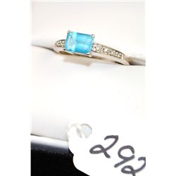 VINTAGE 14K WHITE GOLD BLUE TOPAZ AND DIAMOND  RING WITH ONE EMERALD CUT BLUE TOPAZ CENTER  AND DIAM