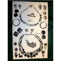 VINTAGE COSTUME JEWELRY