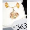 Image 1 : BLACK HILLS GOLD PENDANT & EARRING SET