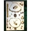 Image 1 : VINTAGE COSTUME JEWELRY