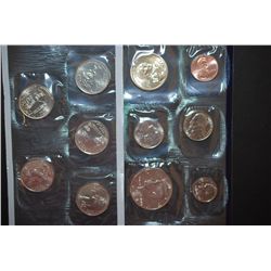 2004-P US Mint Coin Set To Include US Mint State Quarter Coin Set With COA Included; UNC; EST. $5-10