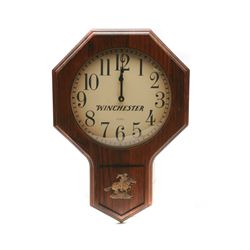Lot 110 - Winchester Quartz Wall Clock