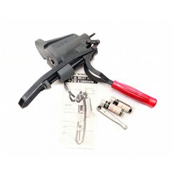 Lot 230 - Lyman 450 Bullet Sizer & Dies