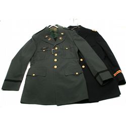 Lot 302 - Pair of US Army Lt's Uniform Sets