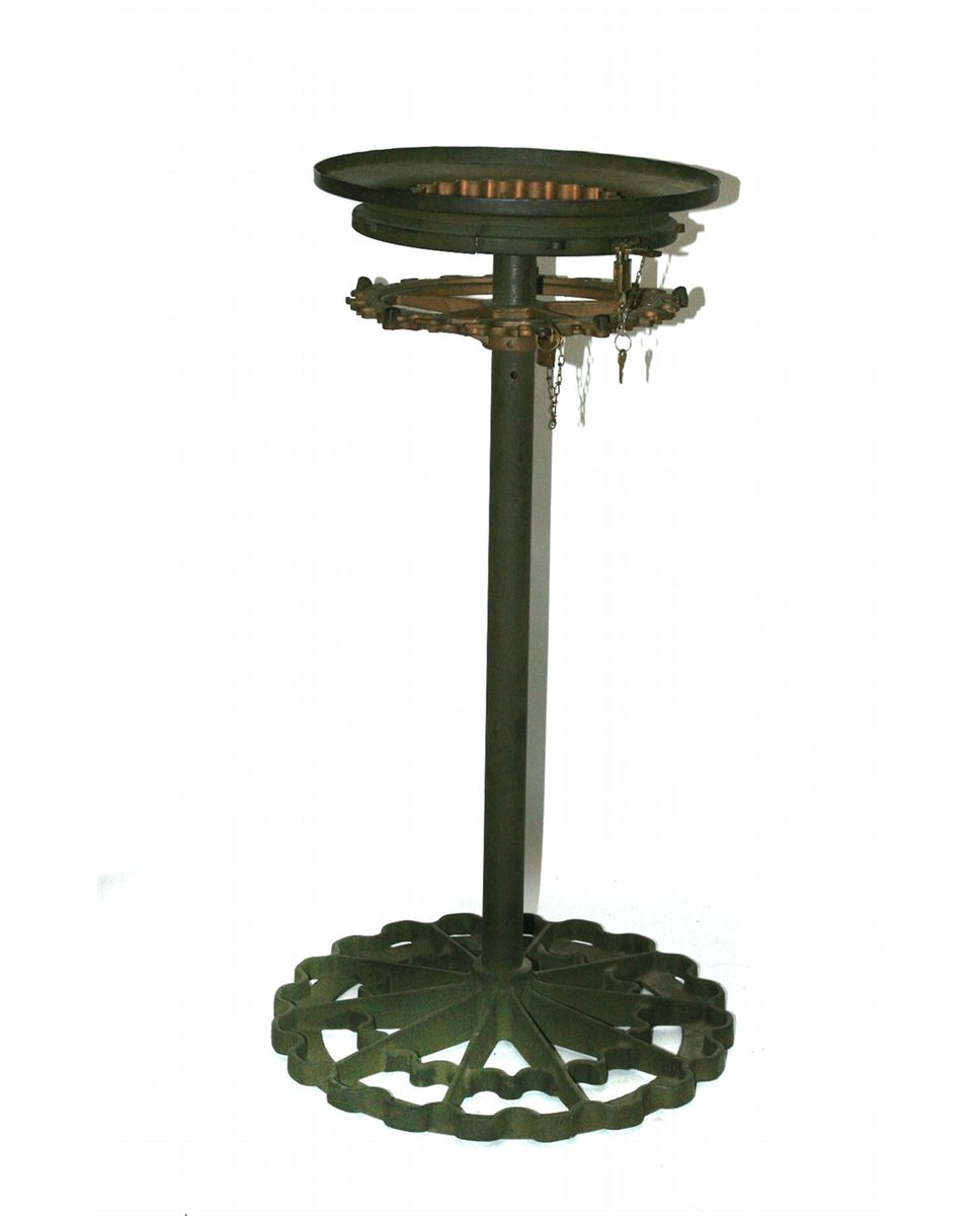 Lot 991 - Military Arm-Rack 1920 Gun Rack