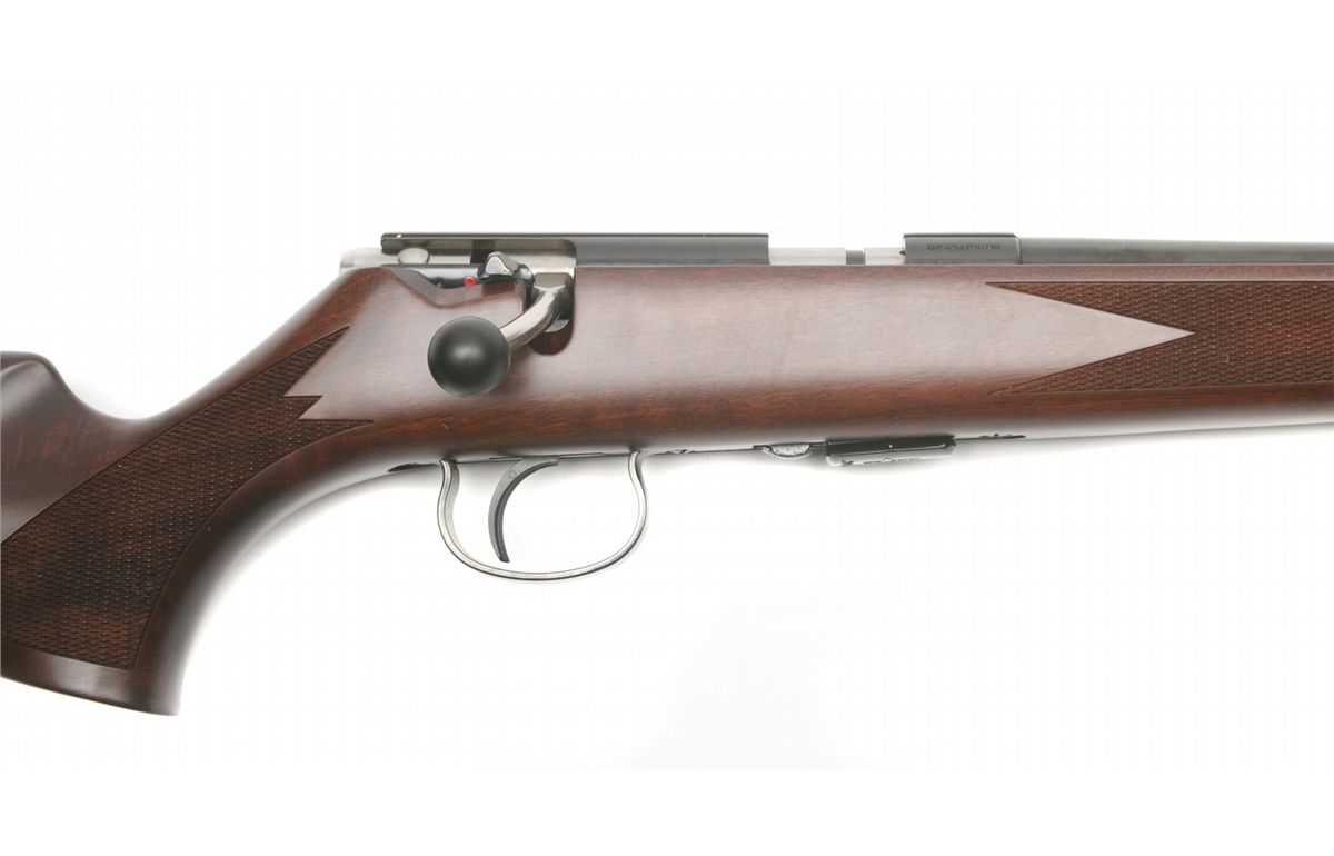 Lot 1077 - Anschutz - Model 1502 - .17 HM2 - rifle
