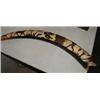 Image 1 : A single carved tusk