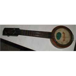 A c1904 "The Merry Bright" banjolele/ukebanjo