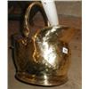 Image 1 : A brass coal scuttle