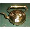 Image 1 : A C19th brass kettle