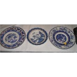 A quantity of C19th and later blue and white plates including Booth