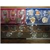 Image 2 : 2000 US MINT SET (UNC) P/D (WITH ENVELOPE)