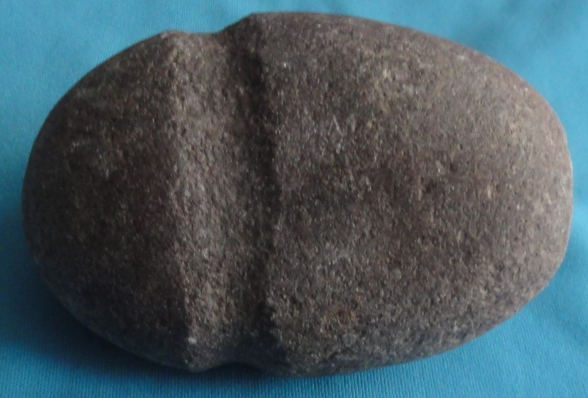 2 Indian hammer stones