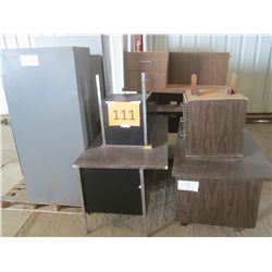 CABINETS / WOOD DESK / PROJECTOR /WORK STATIONS / DESK W -RETURN