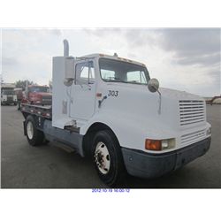 1995 - INTERNATIONAL TRACTOR