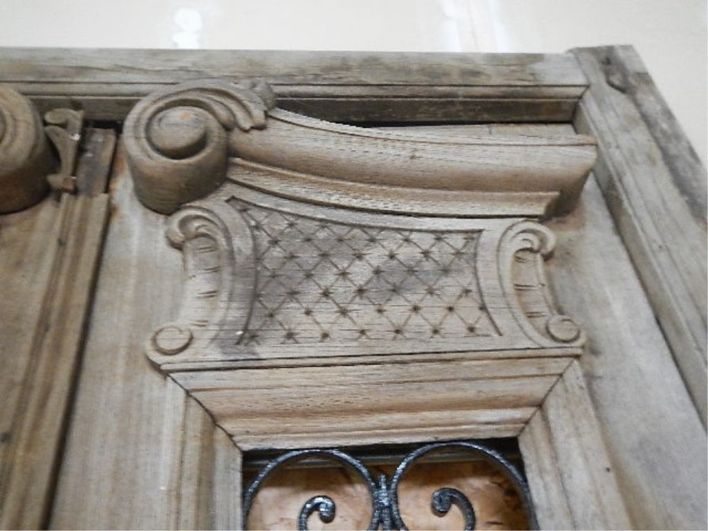 antique-saloon-doors