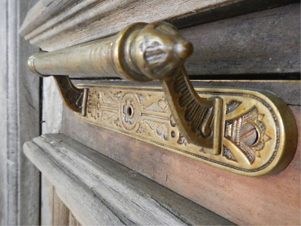 antique-saloon-doors