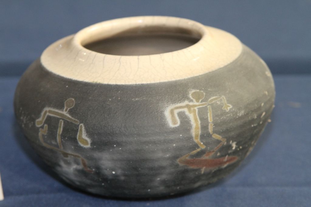 RAKU Hawaiian Petroglph Pottery