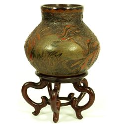 JAPANESE GLOBULAR FORM PORCELAIN VASE BIRDS VASE