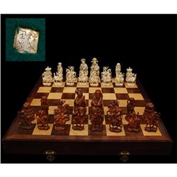 CHINESE PALATIAL CARVED IVORY CHESS SET WITH BOX