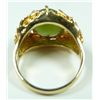 Image 6 : A 14K YELLOW GOLD CABOCHON JADE RING