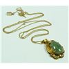 Image 1 : A 10K YG JADE CABOCHON PENDANT w 14K CHAIN