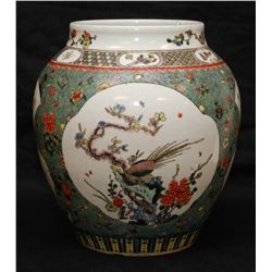 19th C CHINESE FAMILLE VERTE PORCELAIN VASE
