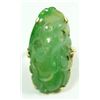 Image 1 : A YELLOW GOLD RETICULATED JADEITE RING