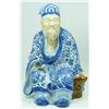 Image 1 : A CHINESE BLUE & WHITE PORCELAIN SEATED ELDER
