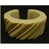 Image 2 : OLD CHINESE CARVED IVORY CHILD'S CUFF BRACELET
