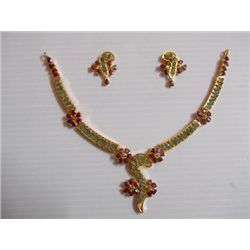 157.20 CTW GOLD PLATED EMERALD AND RUBY NECKLACE AND EA